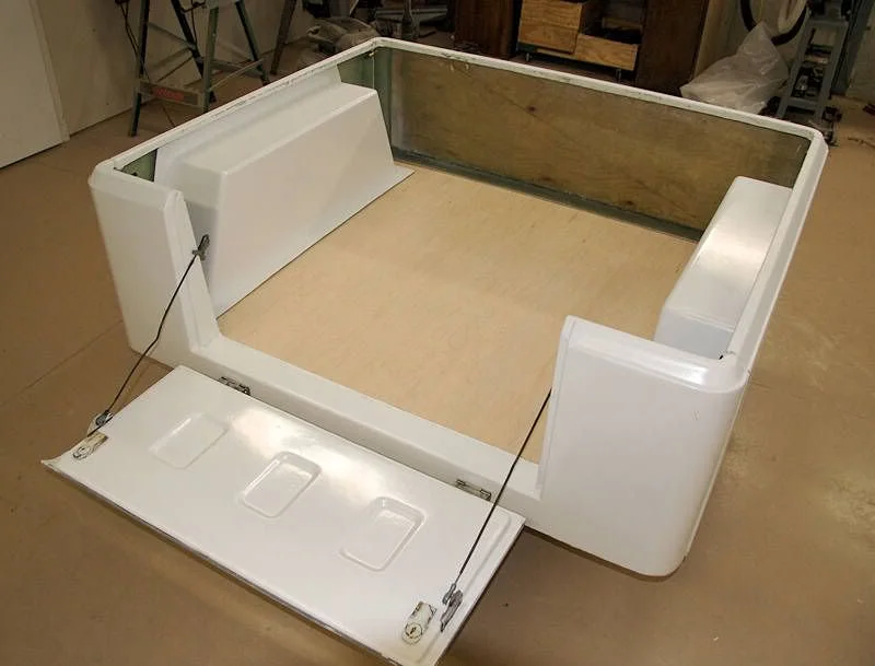 TubFloor2.webp