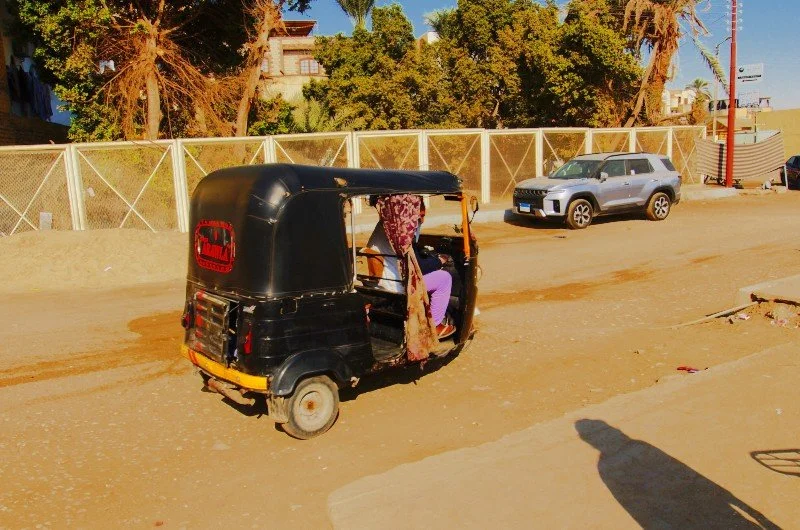 tuktuk1.webp