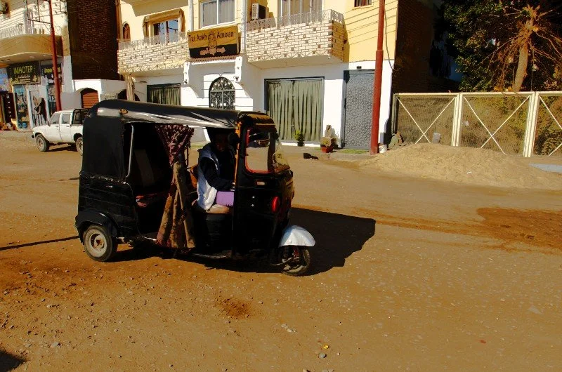 tuktuk2.webp