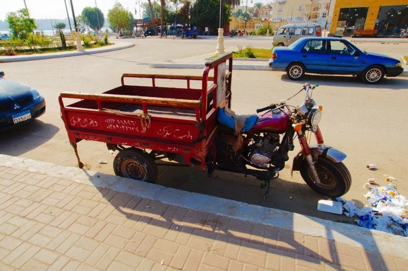 tuktuk3.webp