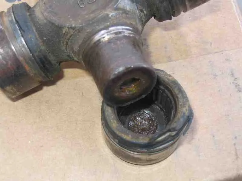 u-joint4-1.webp