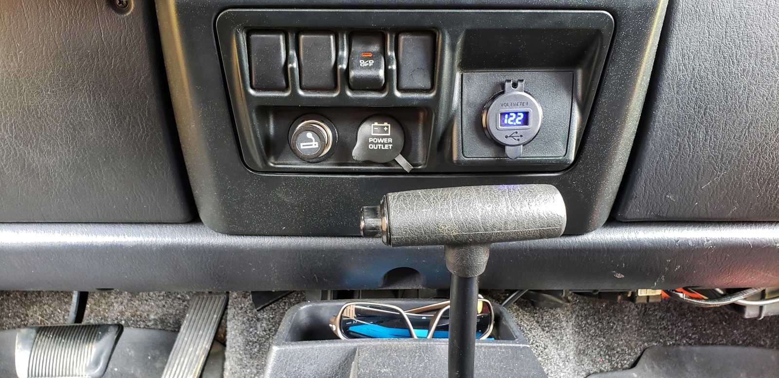 Installing a  dual USB plug / voltmeter | Jeep Wrangler TJ Forum