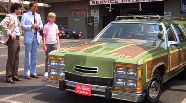 wagon-queen-family-truckster-national-lampoons-vacation.jpg