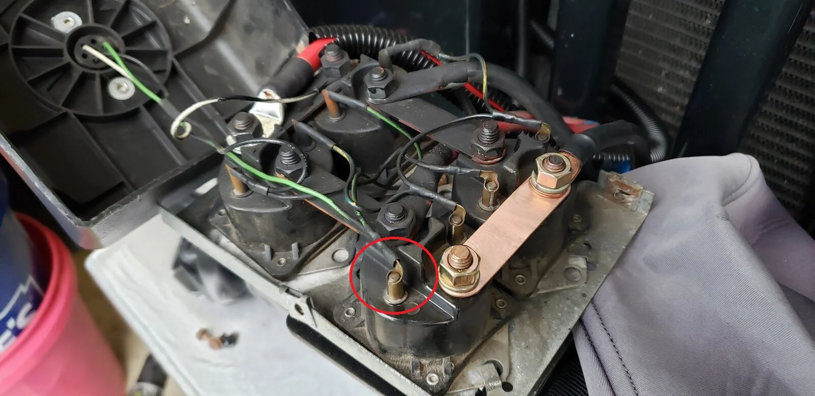 Warn Connector.jpg
