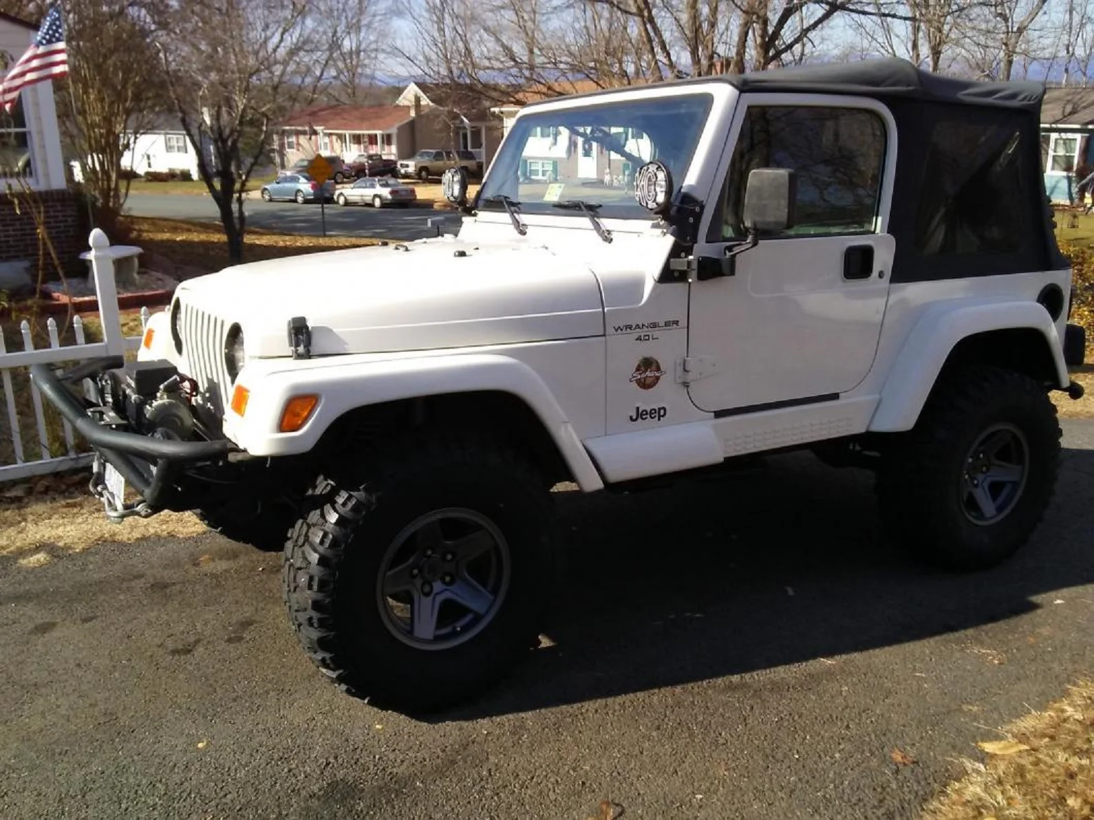 white jeep good pic.jpg