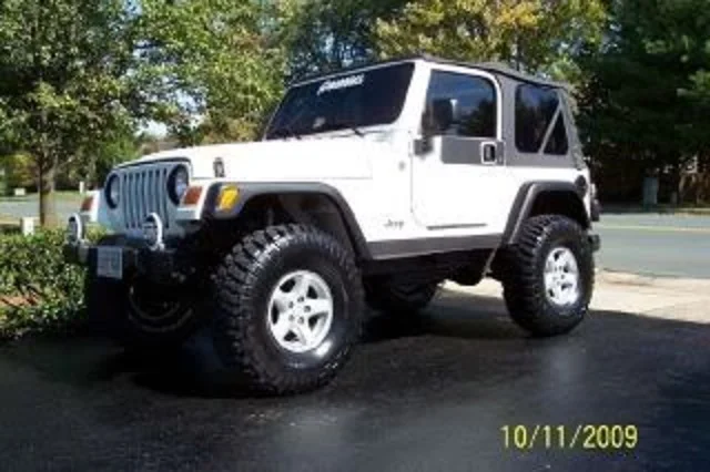 white jeep5.webp