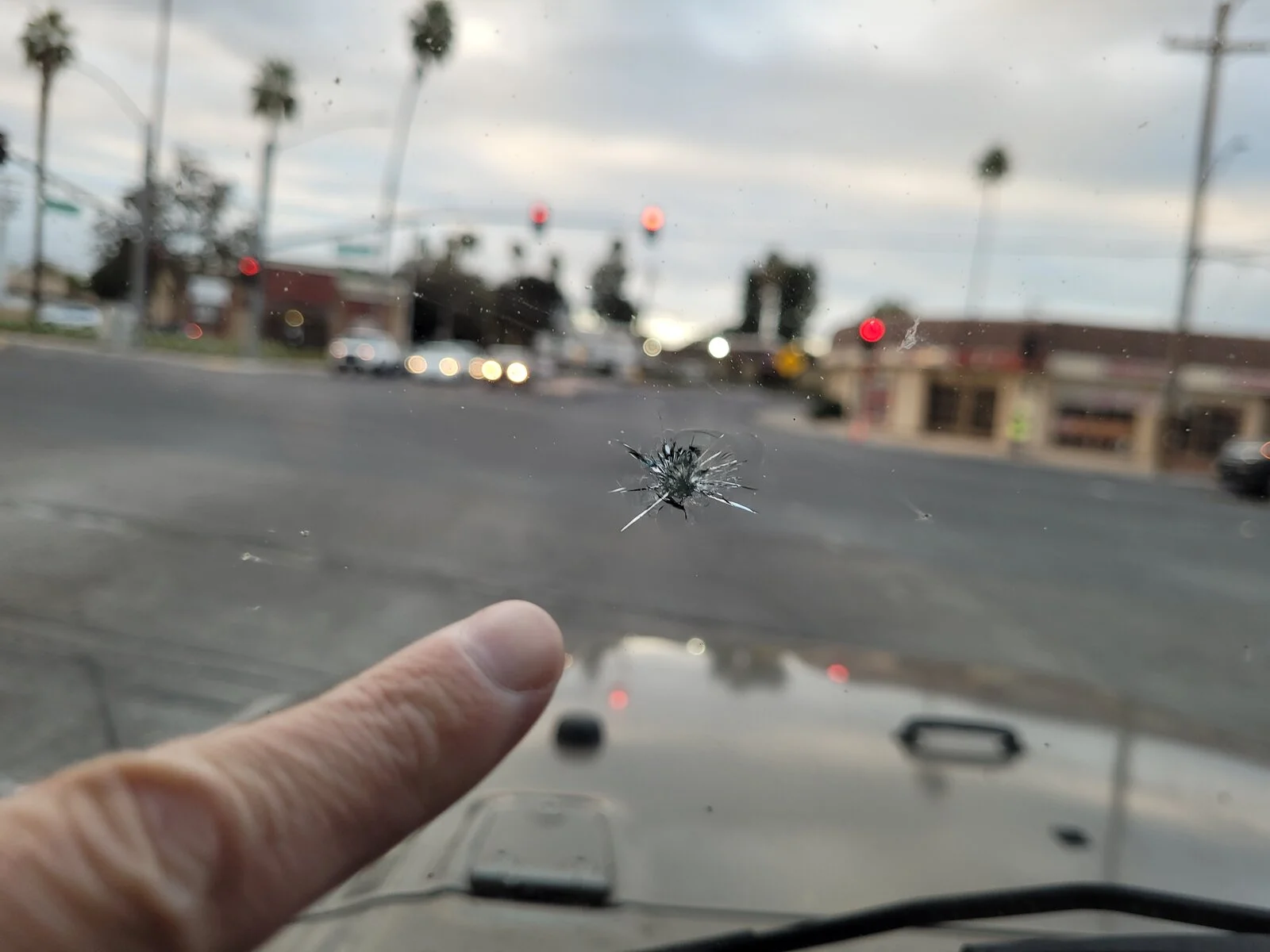 windshield.jpg