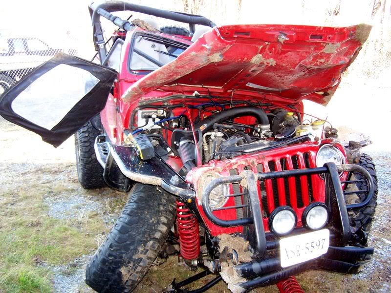 WRECKED JEEP (2017_11_20 00_38_12 UTC).jpg