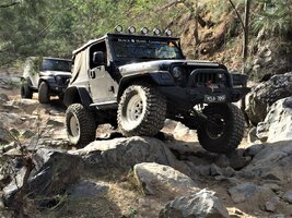 Jeep LC Park.JPG