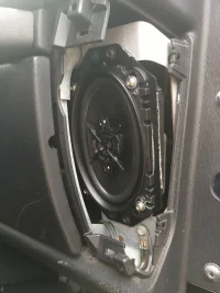 Speaker mounted.webp Speaker mounted.webp