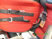 SANY0055-jeep seats 5 pt harness.JPG
