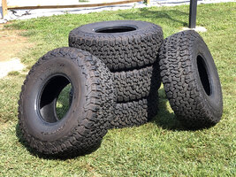 set-of-tires.jpg