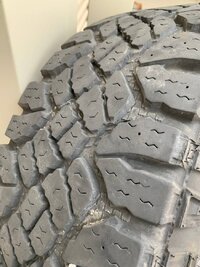 Tires-09.jpg