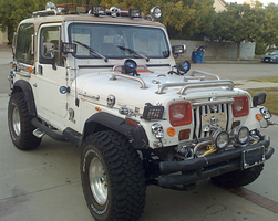 jeep-2.png?q=50&fit=crop&w=740&h=589&dpr=1.png