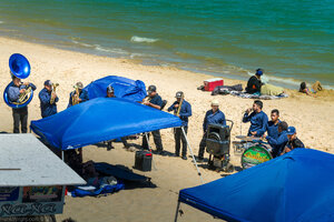 Mariachis in San Felipe March 2021.jpg