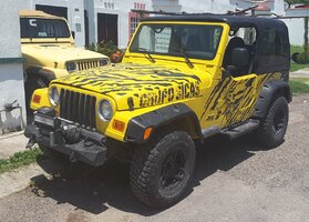 2000 Jeep Front.jpg