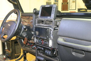 Jeep - Stereo Amp 3 - 1-20-2022 (15).JPG