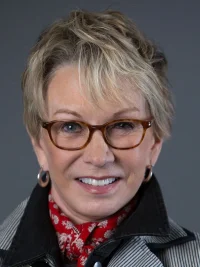 Sandy-Duncan.webp