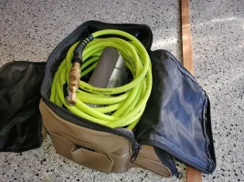 Viair bag with Flexzilla hose.webp Viair bag with Flexzilla hose.webp