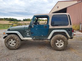 1997 Jeep TJ new tires  a little muddy 10-6-2022 a smaller.jpg