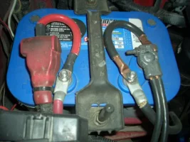 Battery parallel jumpers.webp Battery parallel jumpers.webp