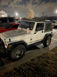 Black soft top.webp Black soft top.webp