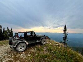 Hughs Jeep.jpg Hughs Jeep.jpg