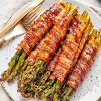 bacon-wrapped-asparagus-recipe-73162460.jpeg