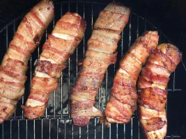 Bacon-Wrapped-Bacon-02-3586780301.jpg Bacon-Wrapped-Bacon-02-3586780301.jpg