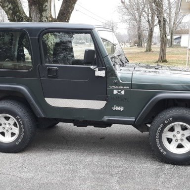 Is there a special way to zip soft top rear window? | Jeep Wrangler TJ Forum