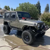 That one clean jeep